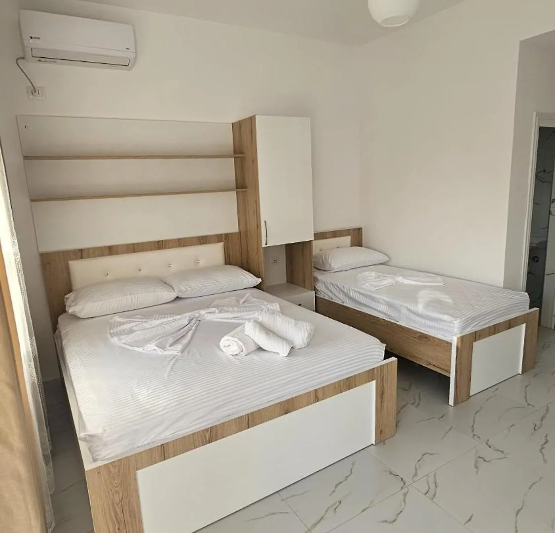 아파트 Vila Roan Vlorë 알바니아
